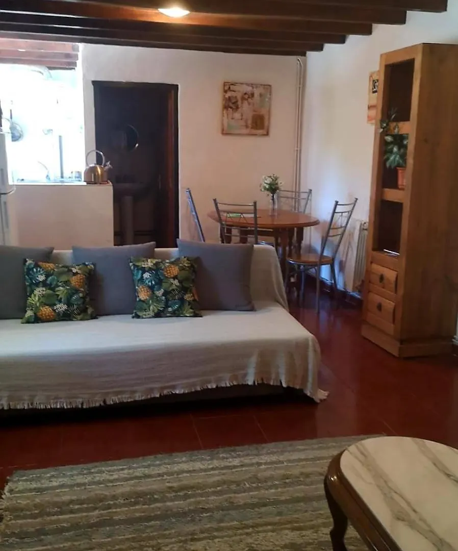 Cortijo Paraiso Charcon Higuera